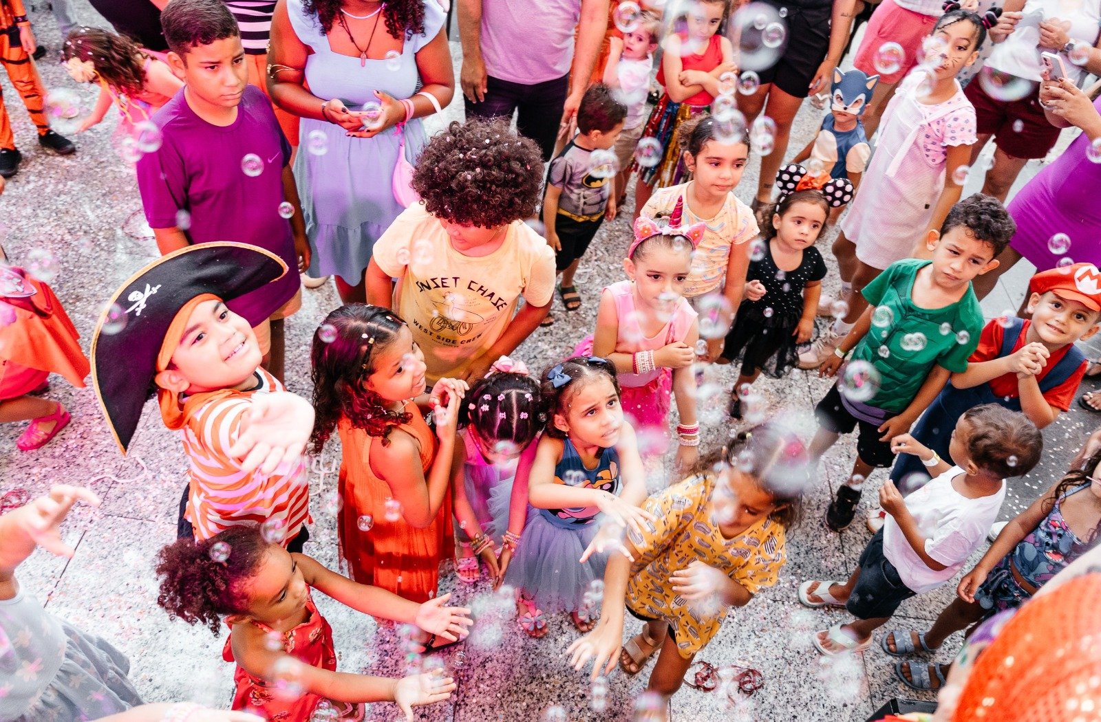 Clubinho Folia terá sessão inclusiva para crianças atípicas em Macaé