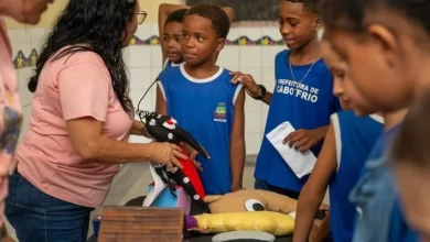 Alunos de Cabo Frio participam de ação educativa contra a dengue