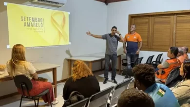 Defesa Civil de Búzios, em parceria com o Corpo de Bombeiros Militar, ministra palestra sobre Abordagem Técnica em Situações de Tentativa de Suicídio para servidores municipais