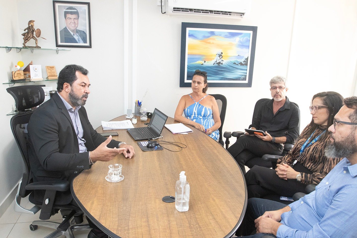 Prefeitura de Macaé e Caixa firmam parceria para ofertas exclusivas aos servidores municipais
