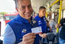 Prefeitura de Cabo Frio entrega oito novos ônibus municipais para a população de Tamoios