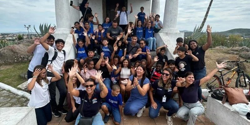 Estudantes vivenciam a história e cultura local durante a 34ª Semana Teixeira e Sousa com roteiro histórico